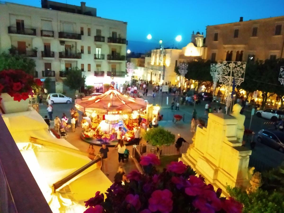 Versomare Polignano a Mare Bagian luar foto